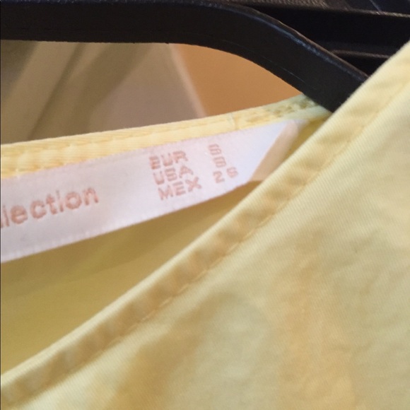 **SOLD**Zara Yellow Ruffled Crop Top - Picture 6 of 9